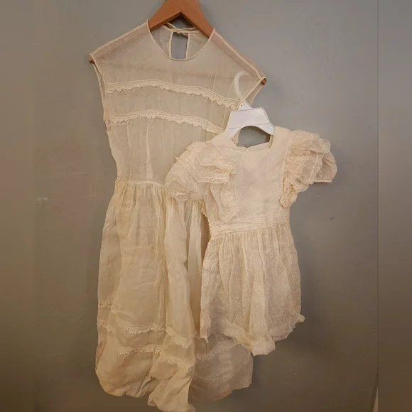Vintage 1940s Ivory Sheer Organza Fancy Frilly Dress